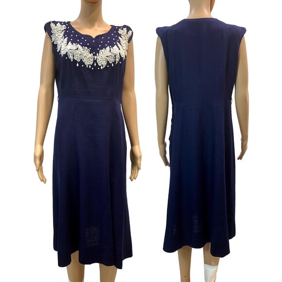 Vintage 1950s Dark Blue Linen Dress w Floral Lace Rhinestone & Bead Trim | M - Picture 8 of 10